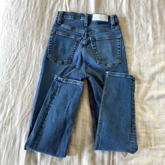 RE/DONE Ultra High Rise Ankle Crop, size 25 - Picture 8 of 11